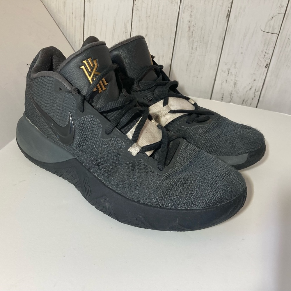 Nike‎ Basketball Tennishoe Mens Kyrie Flytrap Celtics Black 8